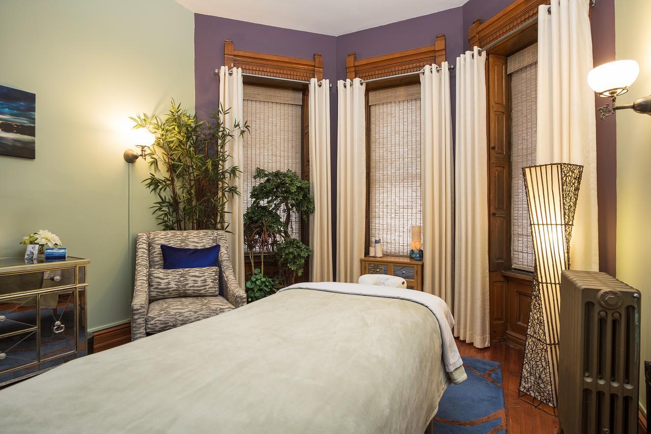 Reynolds Mansion Bed & Breakfast