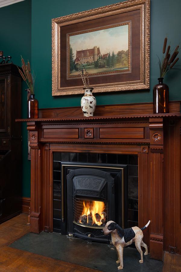 Reynolds Mansion Bed & Breakfast